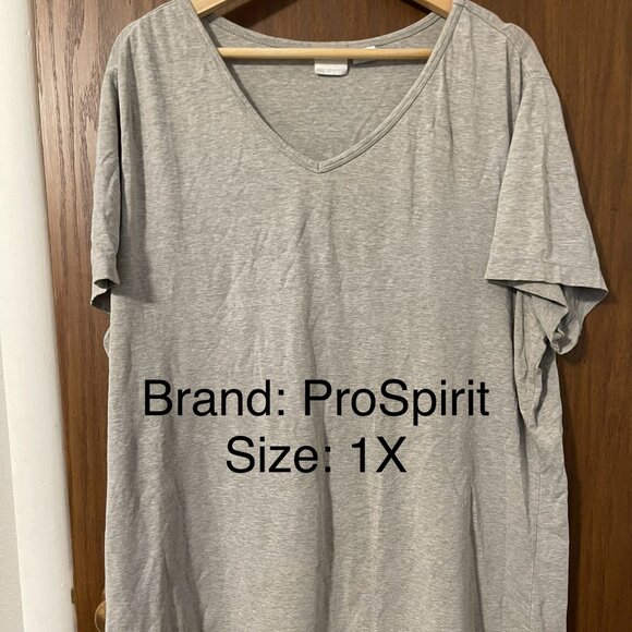 Basic grey v-neck tee - Picture 1 of 1